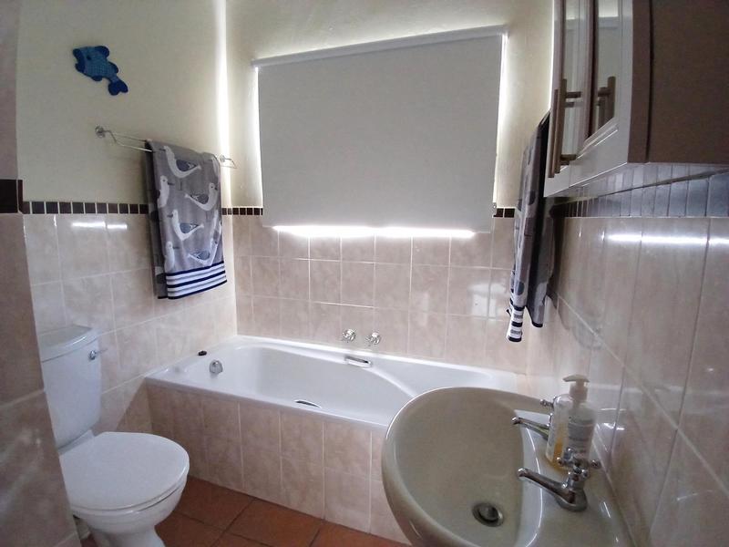 4 Bedroom Property for Sale in Stilbaai Wes Western Cape